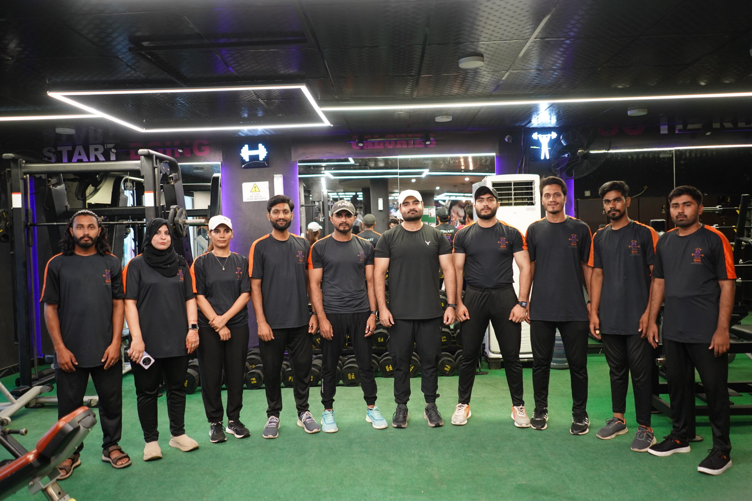 Read more about the article WHAT TO EXPECT IN YOUR FIRST SESSION WITH A LAHORE GYM TRAINER